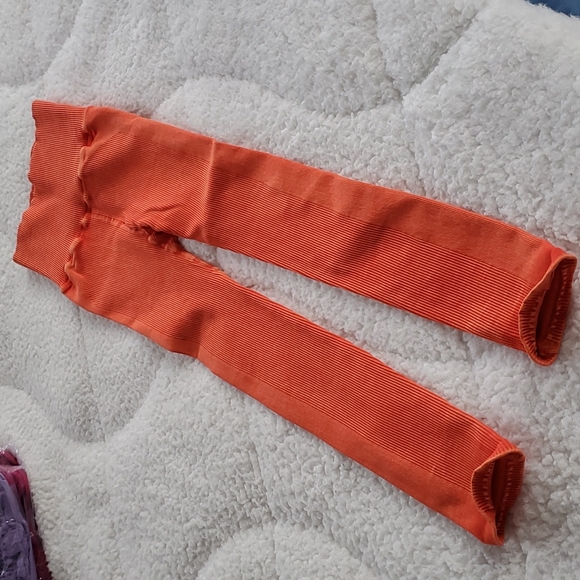 12. Free People Ultra High-Rise 7/8 Happiness Runs Leggings Sparked - Picture 7 of 14